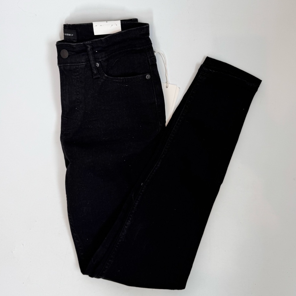 NWT Free Assembly The High Rise Skinny Black Jeans Size 2